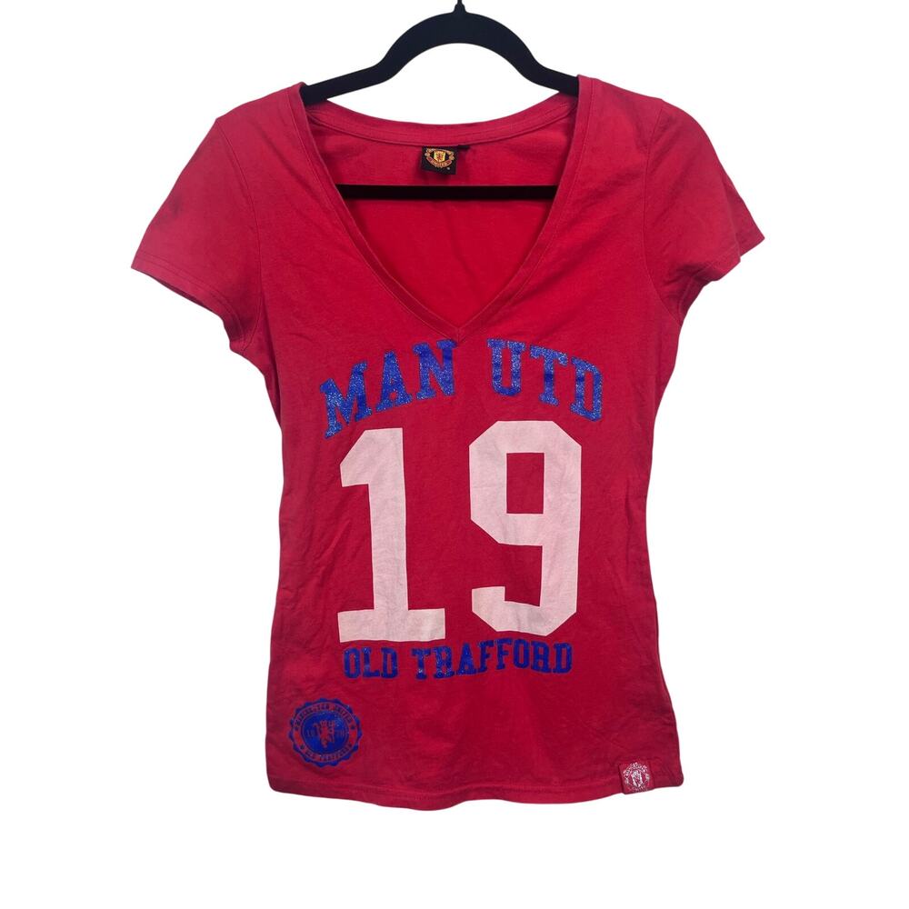 Women’s Red Manchester United V-Neck T-Shirt As Is